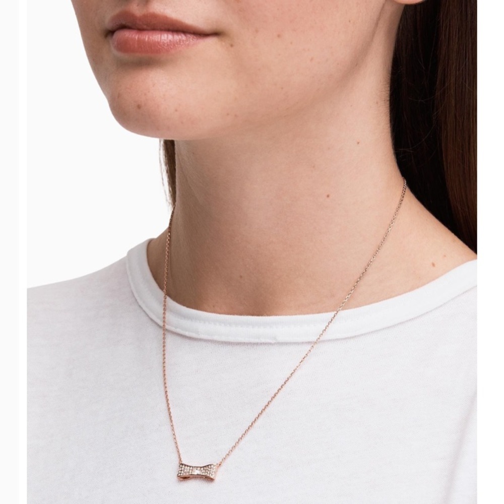 ✨HP✨ Kate Spade Bow Pendant and Studs Boxed Set - Picture 3 of 3